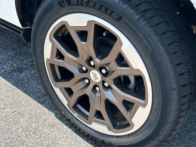 new 2025 Ford Expedition car, priced at $89,830