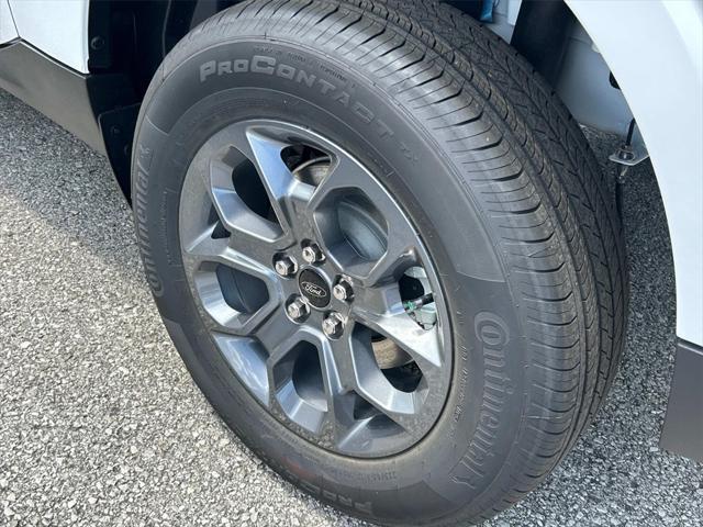 new 2025 Ford Maverick car, priced at $33,775