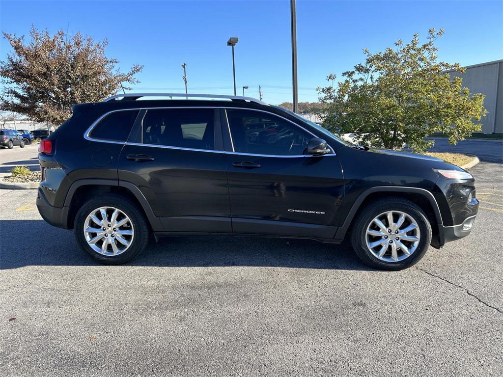 used 2017 Jeep Cherokee car, priced at $9,999