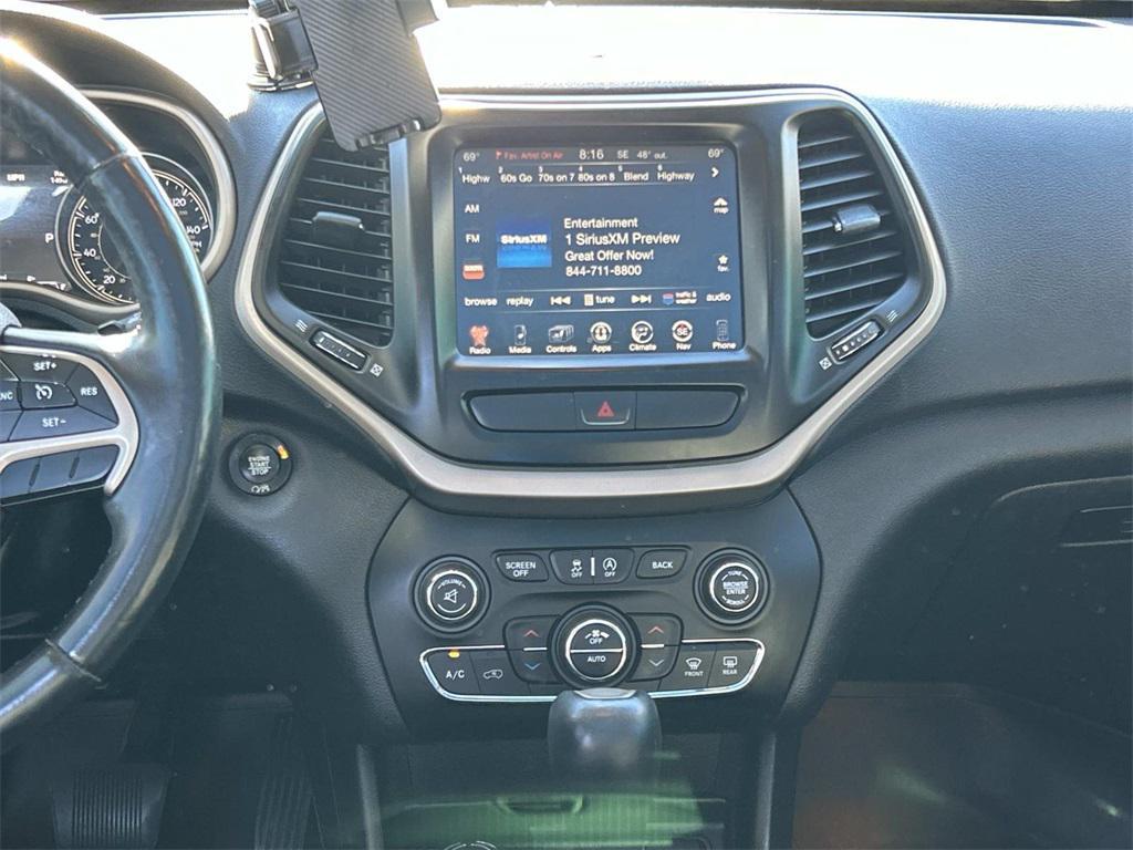 used 2017 Jeep Cherokee car, priced at $9,999