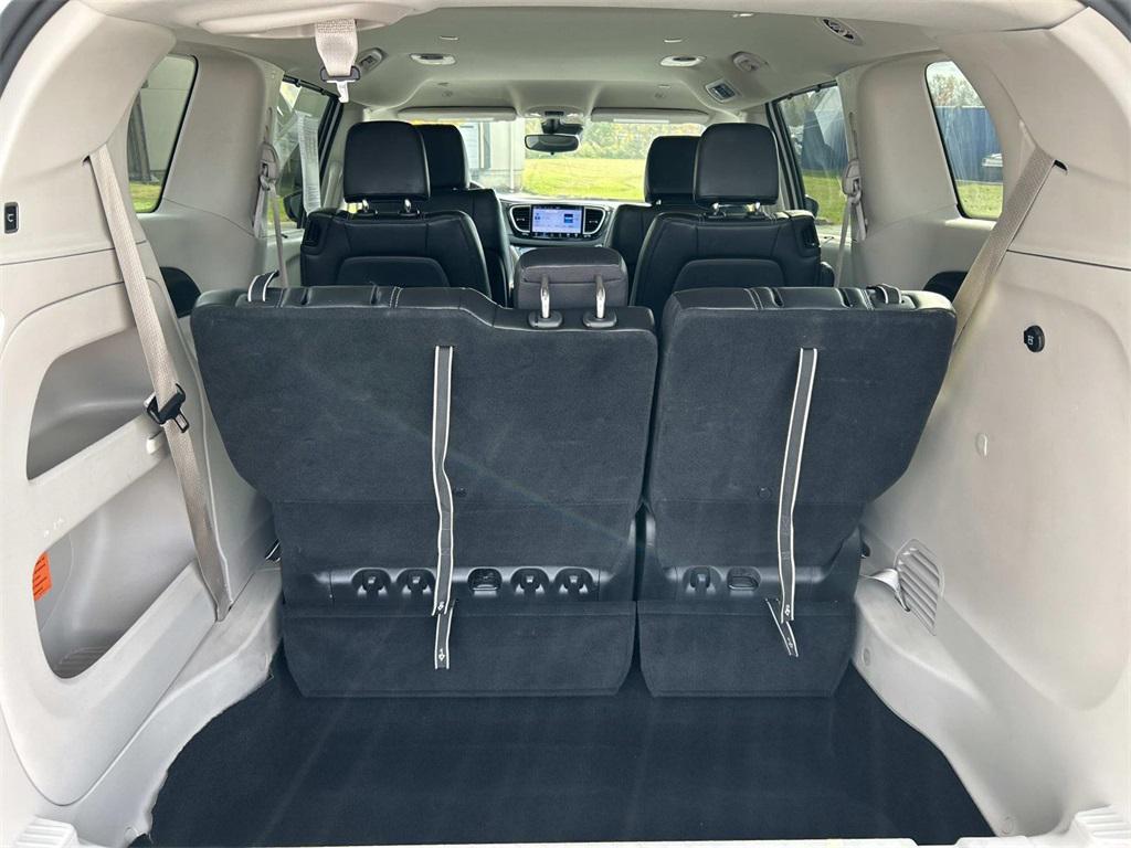 used 2024 Chrysler Pacifica car, priced at $32,981