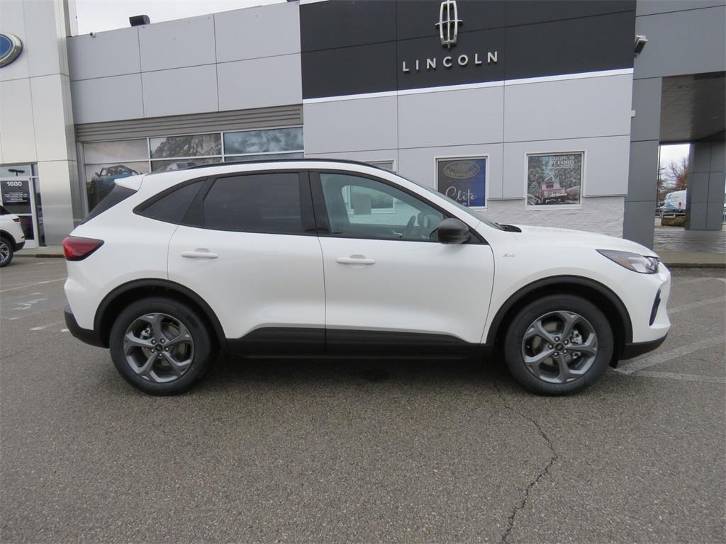new 2025 Ford Escape car, priced at $35,000