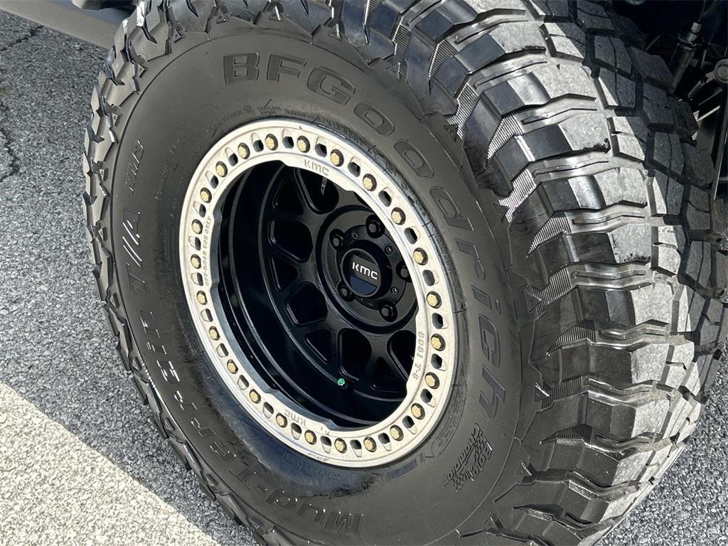 used 2023 Jeep Gladiator car, priced at $35,994