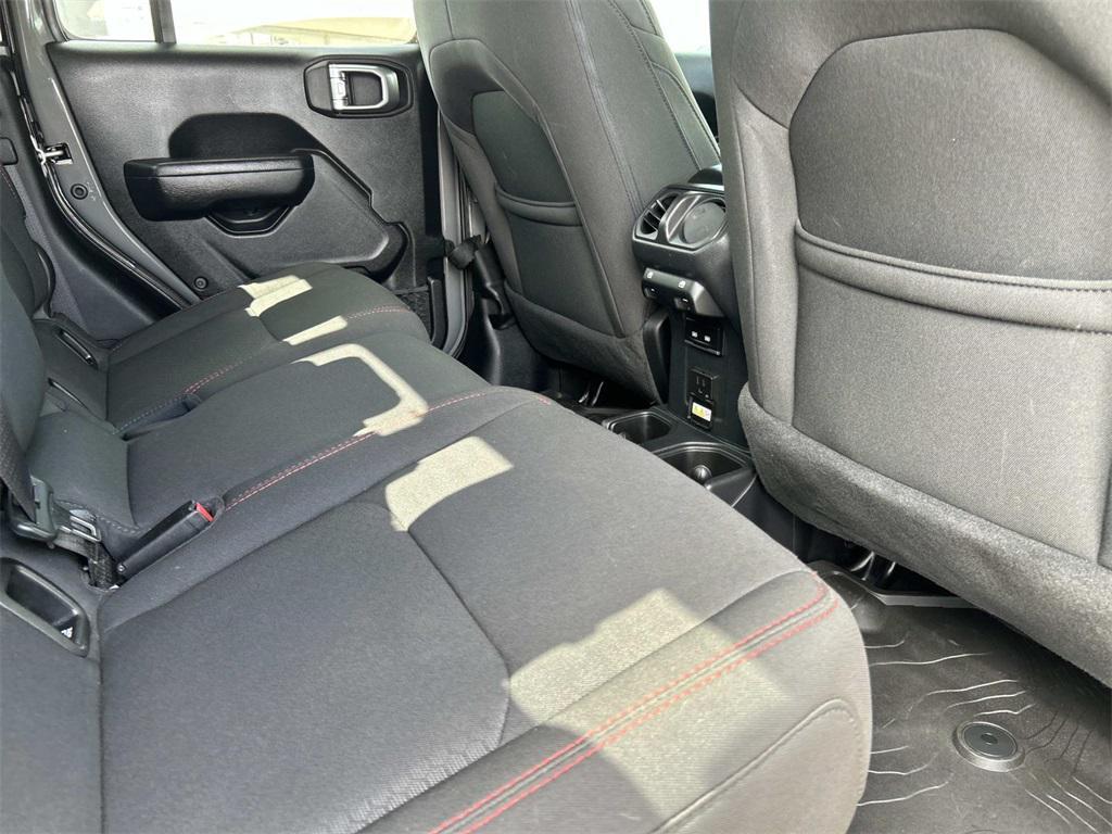 used 2023 Jeep Gladiator car, priced at $35,994