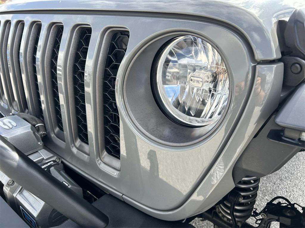 used 2023 Jeep Gladiator car, priced at $35,994