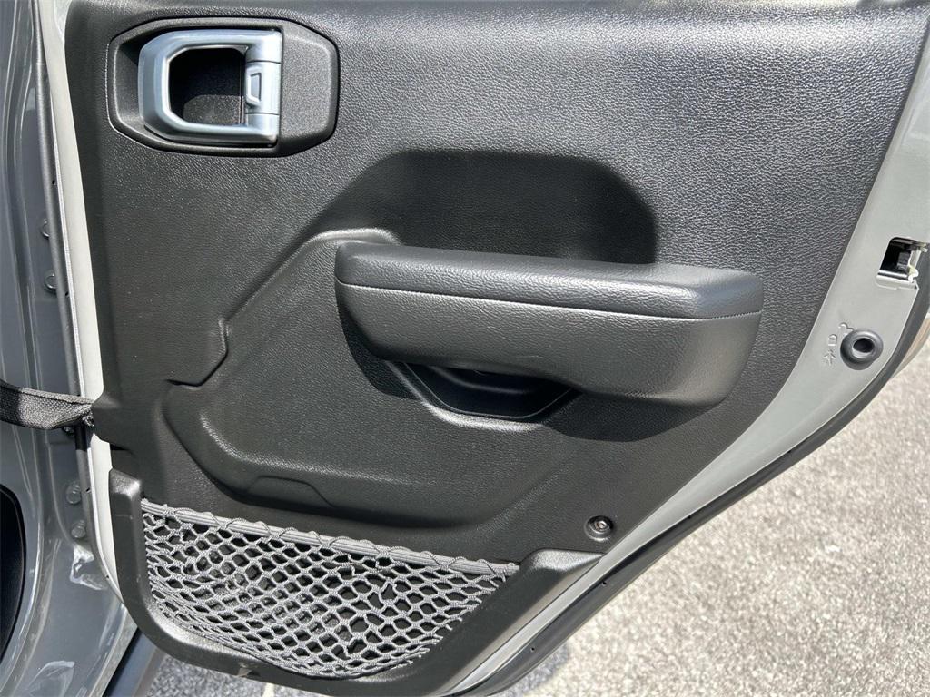 used 2023 Jeep Gladiator car, priced at $35,994