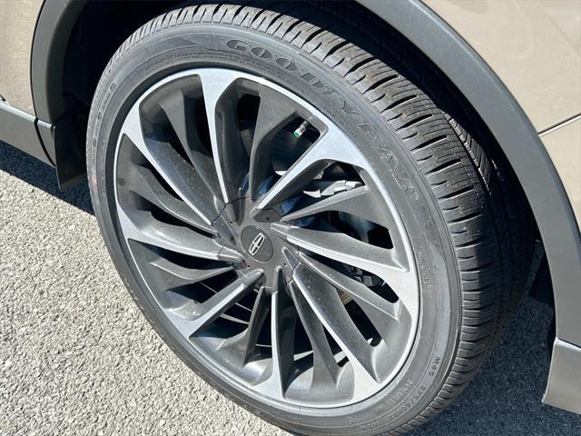 new 2025 Lincoln Aviator car, priced at $81,370