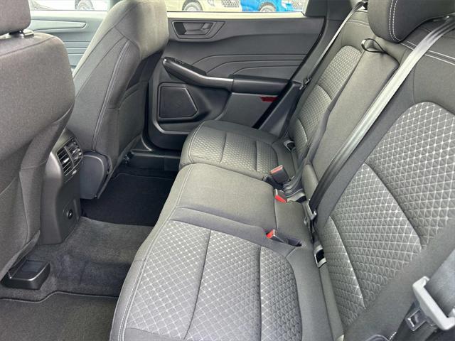 new 2025 Ford Escape car, priced at $28,679