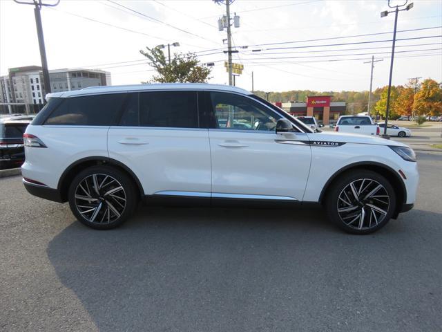 new 2025 Lincoln Aviator car, priced at $83,525