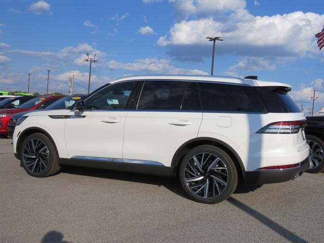 new 2025 Lincoln Aviator car, priced at $83,525