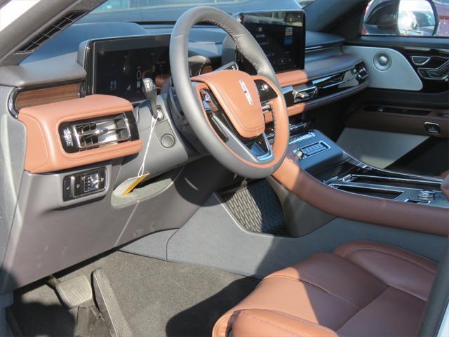 new 2025 Lincoln Aviator car, priced at $83,525