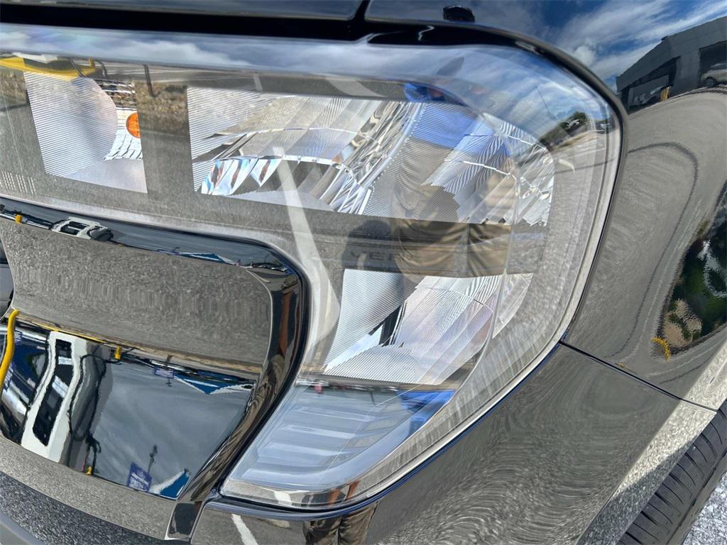 new 2025 Ford Maverick car, priced at $30,735