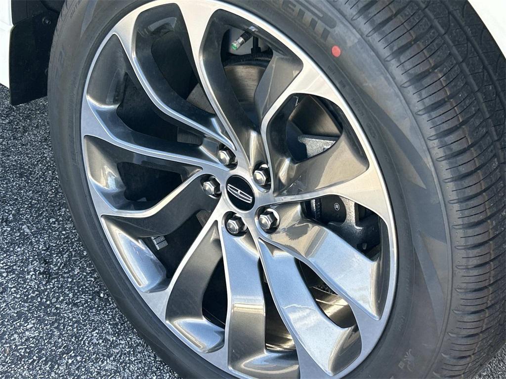 new 2026 Lincoln Aviator car, priced at $68,045