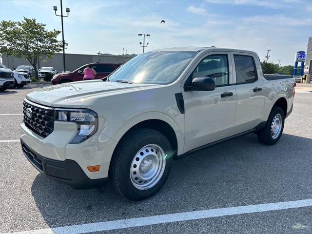 new 2025 Ford Maverick car, priced at $30,870