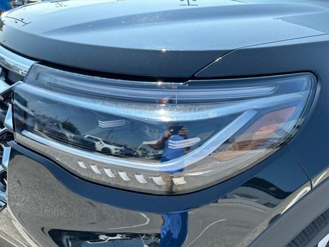 new 2025 Ford Explorer car, priced at $57,500