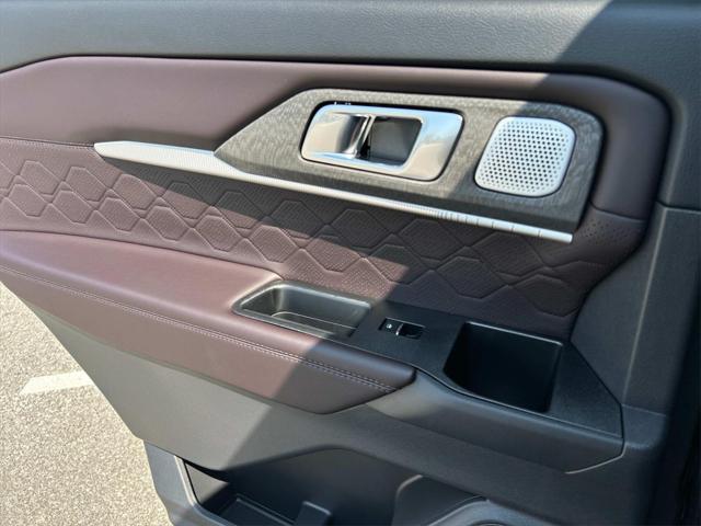 new 2025 Ford Explorer car, priced at $57,500