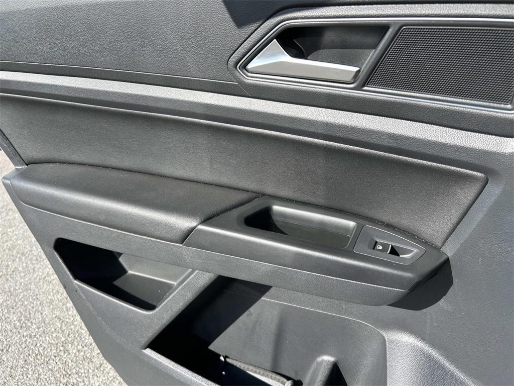 used 2018 Volkswagen Atlas car, priced at $16,281