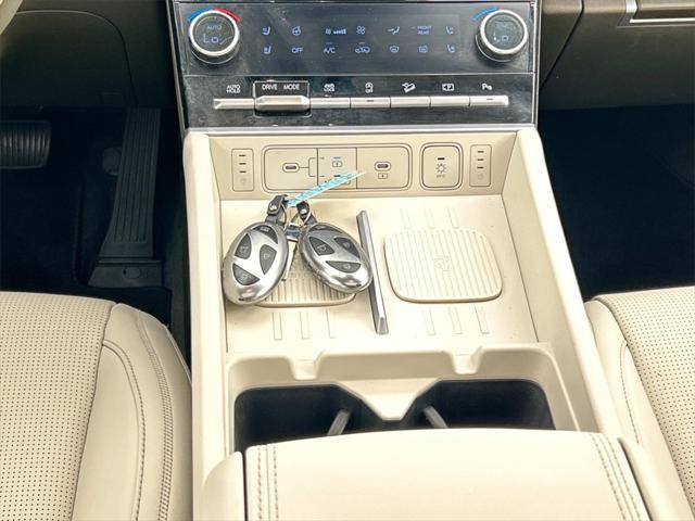 used 2025 Hyundai Santa Fe car, priced at $45,990