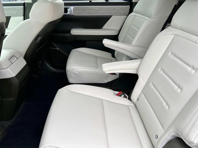 used 2025 Hyundai Santa Fe car, priced at $45,990