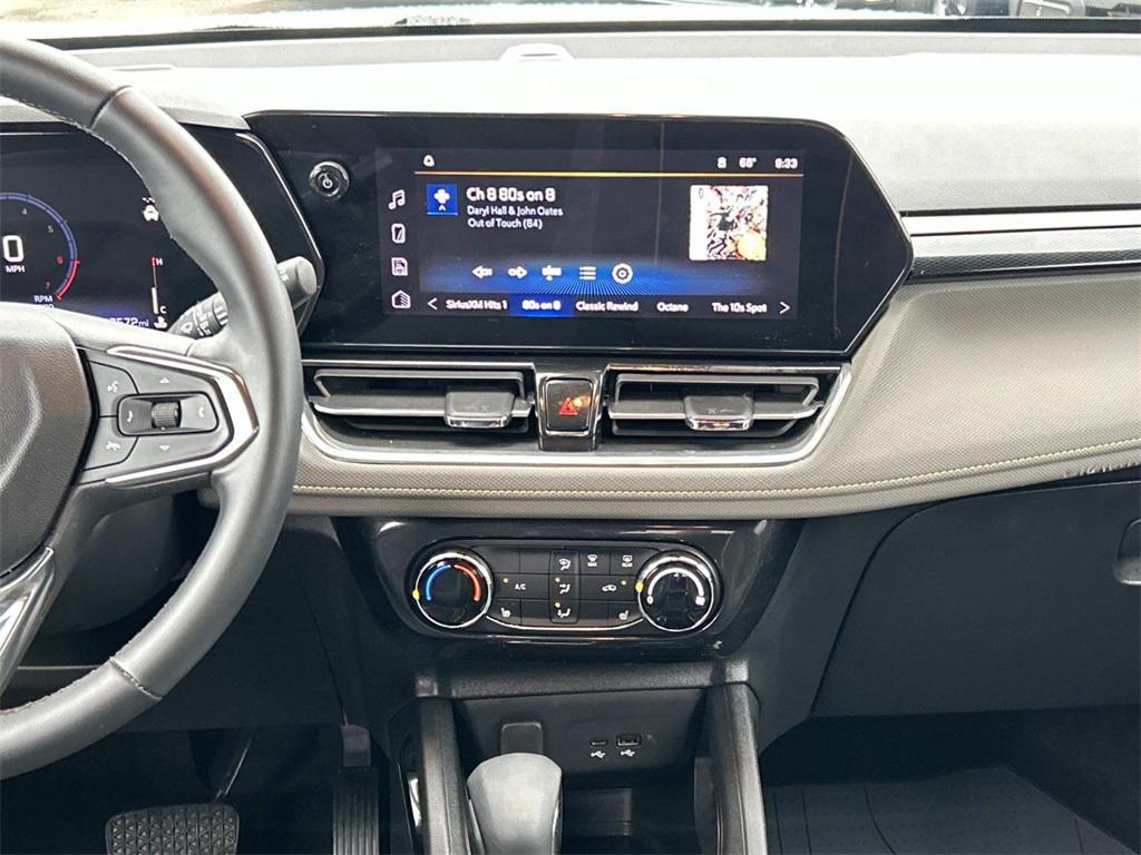 used 2024 Chevrolet TrailBlazer car, priced at $26,994