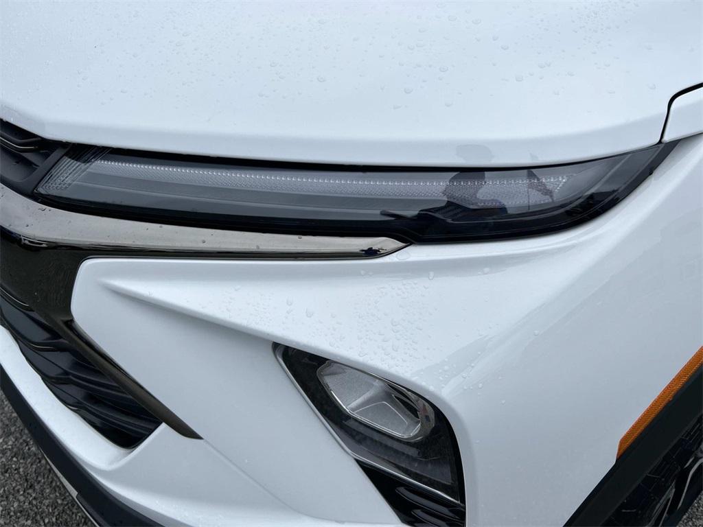 used 2024 Chevrolet TrailBlazer car, priced at $26,994