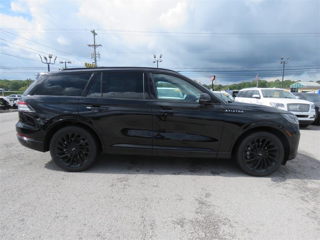 new 2025 Lincoln Aviator car, priced at $75,000