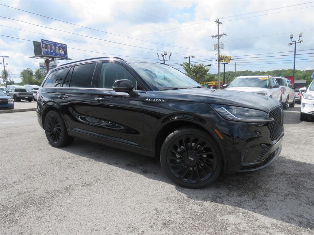 new 2025 Lincoln Aviator car, priced at $75,000