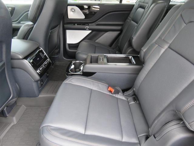 new 2025 Lincoln Aviator car, priced at $75,000