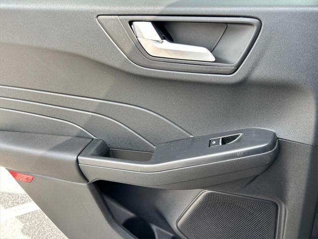 new 2025 Ford Escape PHEV car, priced at $36,517