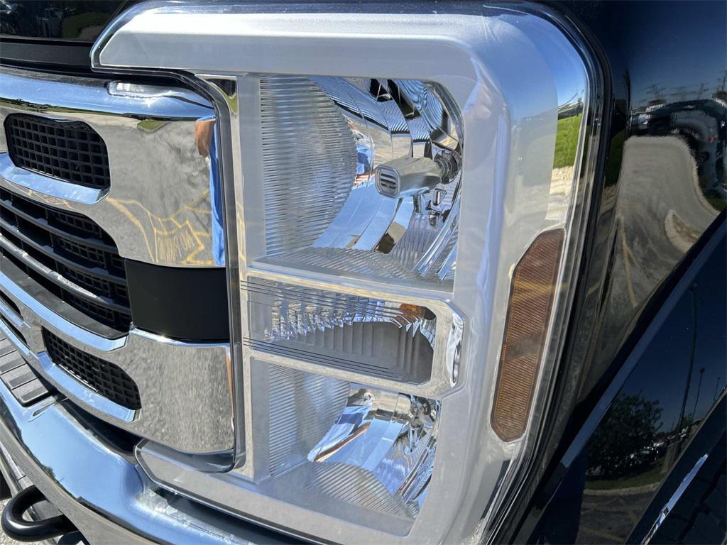 new 2026 Ford F-450 car, priced at $77,000