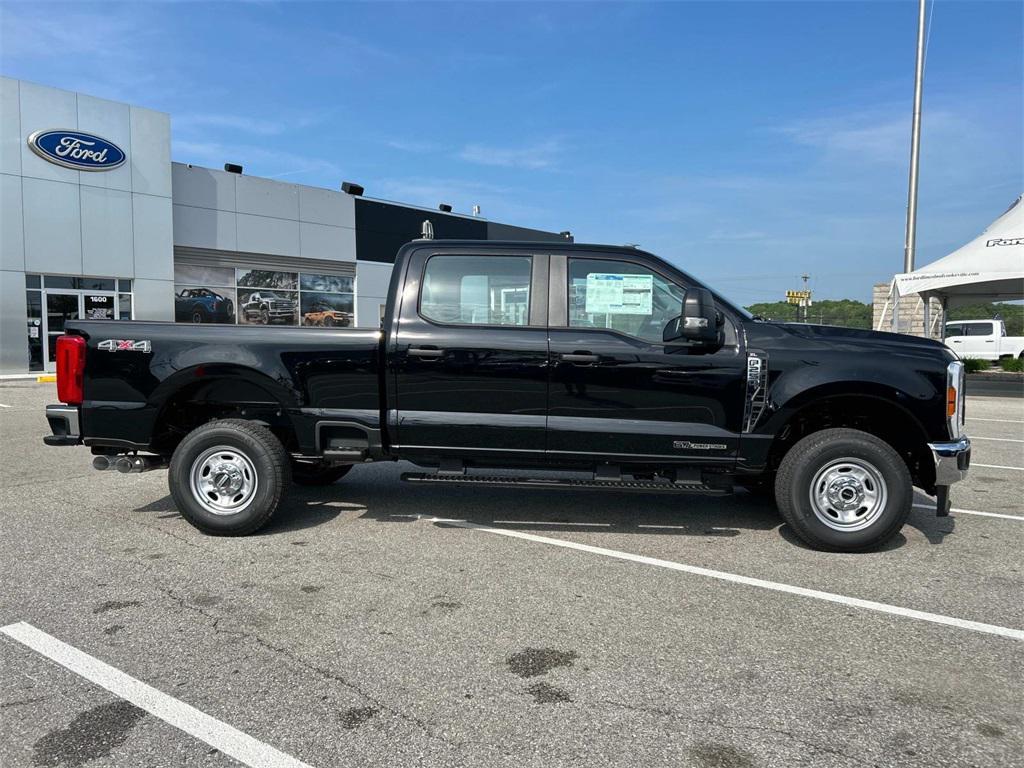new 2025 Ford F-250 car, priced at $63,000