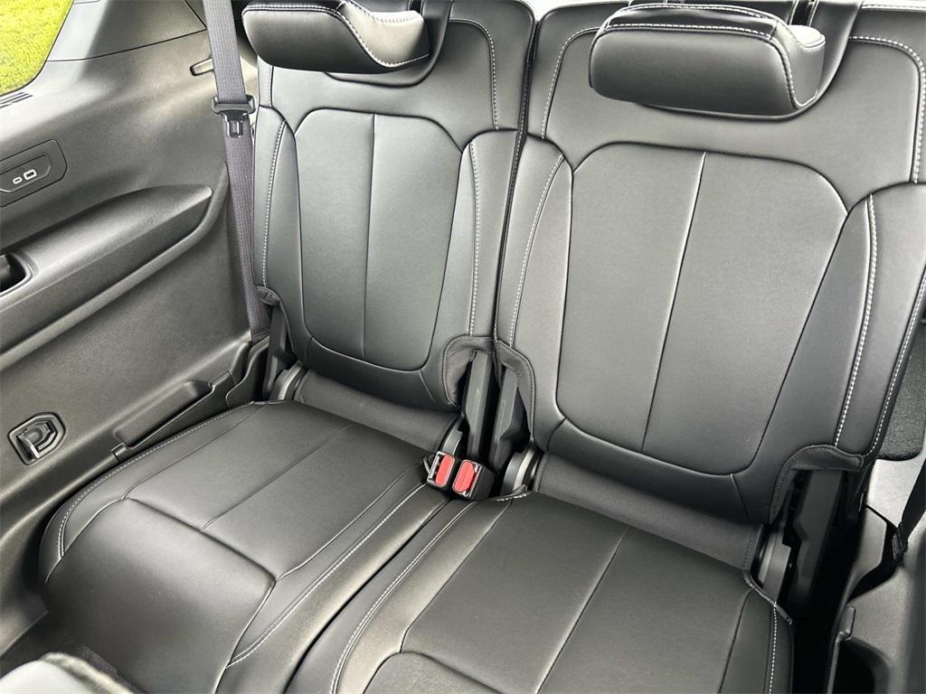 used 2025 Jeep Grand Cherokee L car, priced at $45,990