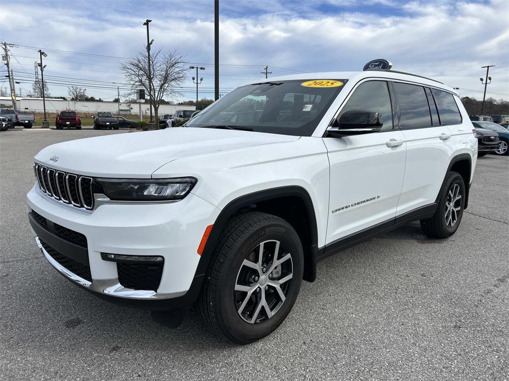 used 2025 Jeep Grand Cherokee L car, priced at $45,990