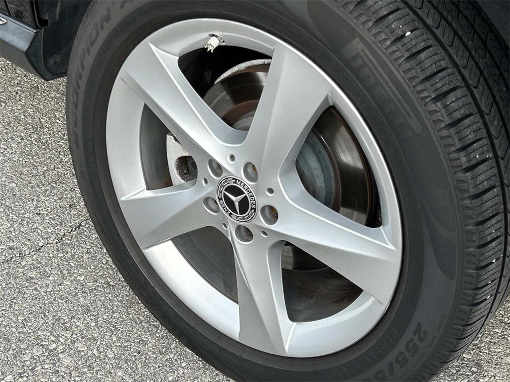 used 2019 Mercedes-Benz GLE 400 car, priced at $19,981