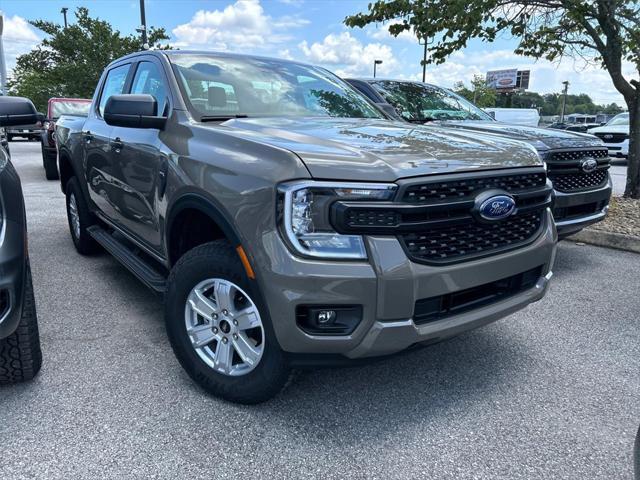 new 2025 Ford Ranger car, priced at $40,000