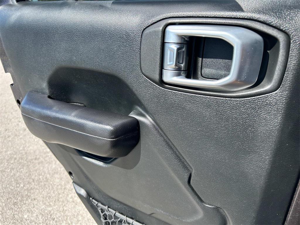 used 2018 Jeep Wrangler Unlimited car, priced at $28,981