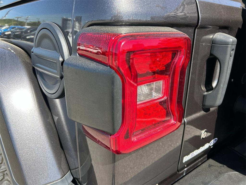used 2018 Jeep Wrangler Unlimited car, priced at $28,981