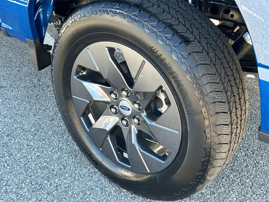 new 2025 Ford F-150 car, priced at $51,000