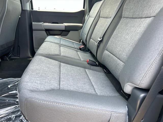 new 2025 Ford F-250 car, priced at $60,000