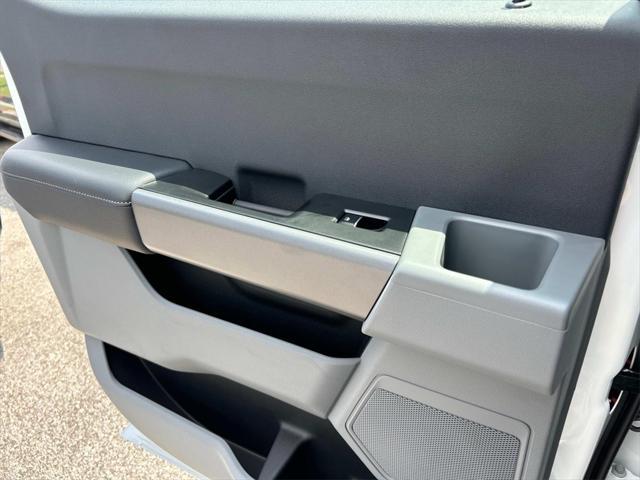 new 2025 Ford F-250 car, priced at $60,000