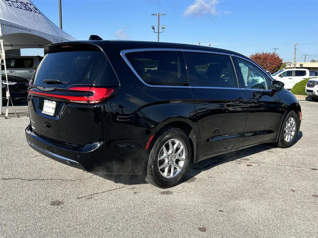 used 2024 Chrysler Pacifica car, priced at $29,981