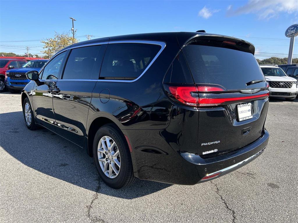 used 2024 Chrysler Pacifica car, priced at $29,981