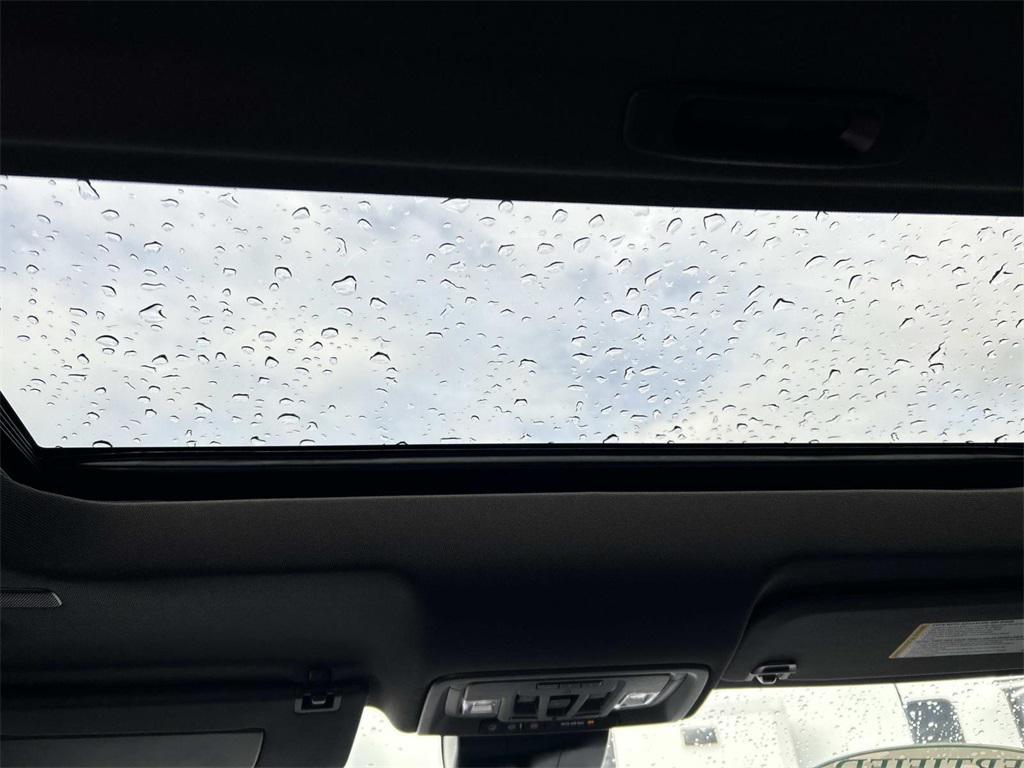 used 2024 Chevrolet Silverado 2500 car, priced at $66,990