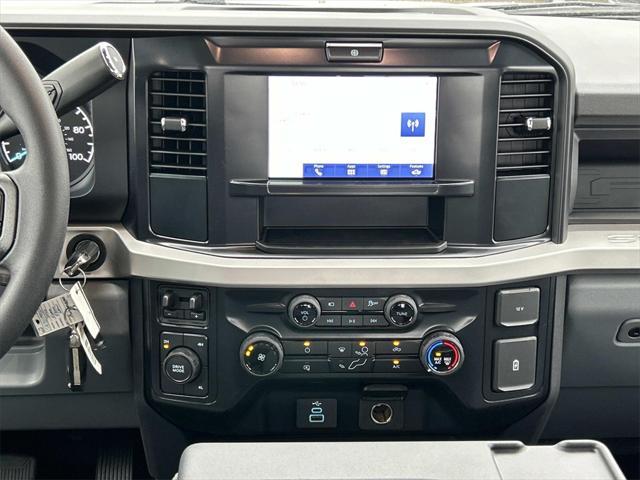 new 2025 Ford F-350 car, priced at $71,000