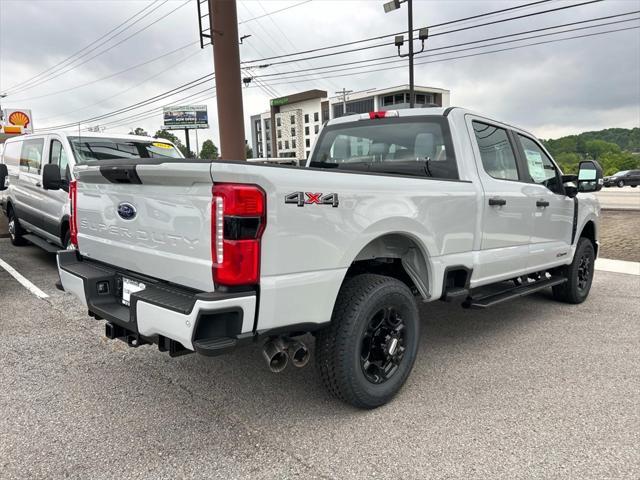 new 2025 Ford F-350 car, priced at $71,000