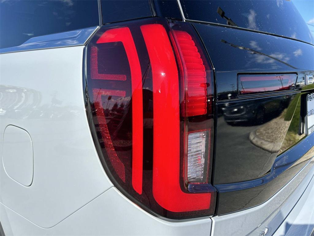 new 2025 Ford Expedition car, priced at $92,000