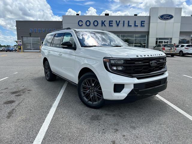 new 2025 Ford Expedition car, priced at $84,620