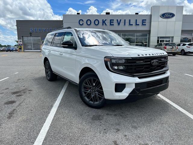 new 2025 Ford Expedition car, priced at $84,620