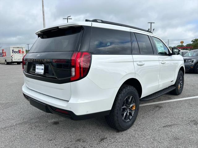 new 2025 Ford Expedition car, priced at $87,540