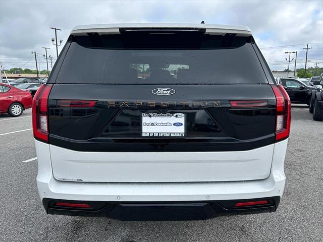 new 2025 Ford Expedition car, priced at $87,540